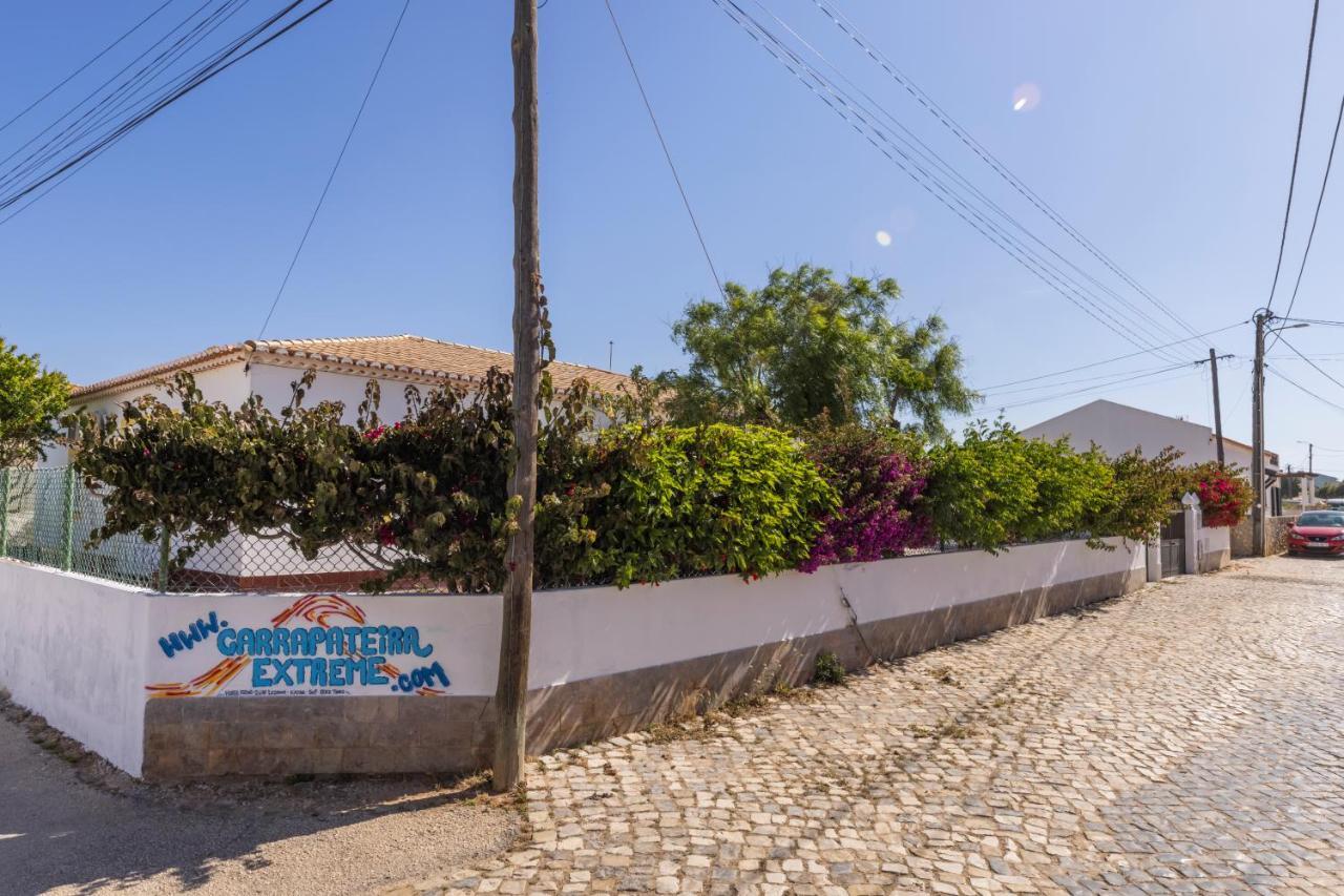 Carrapateiraextreme Surf Villa ซาเกรส ภายนอก รูปภาพ